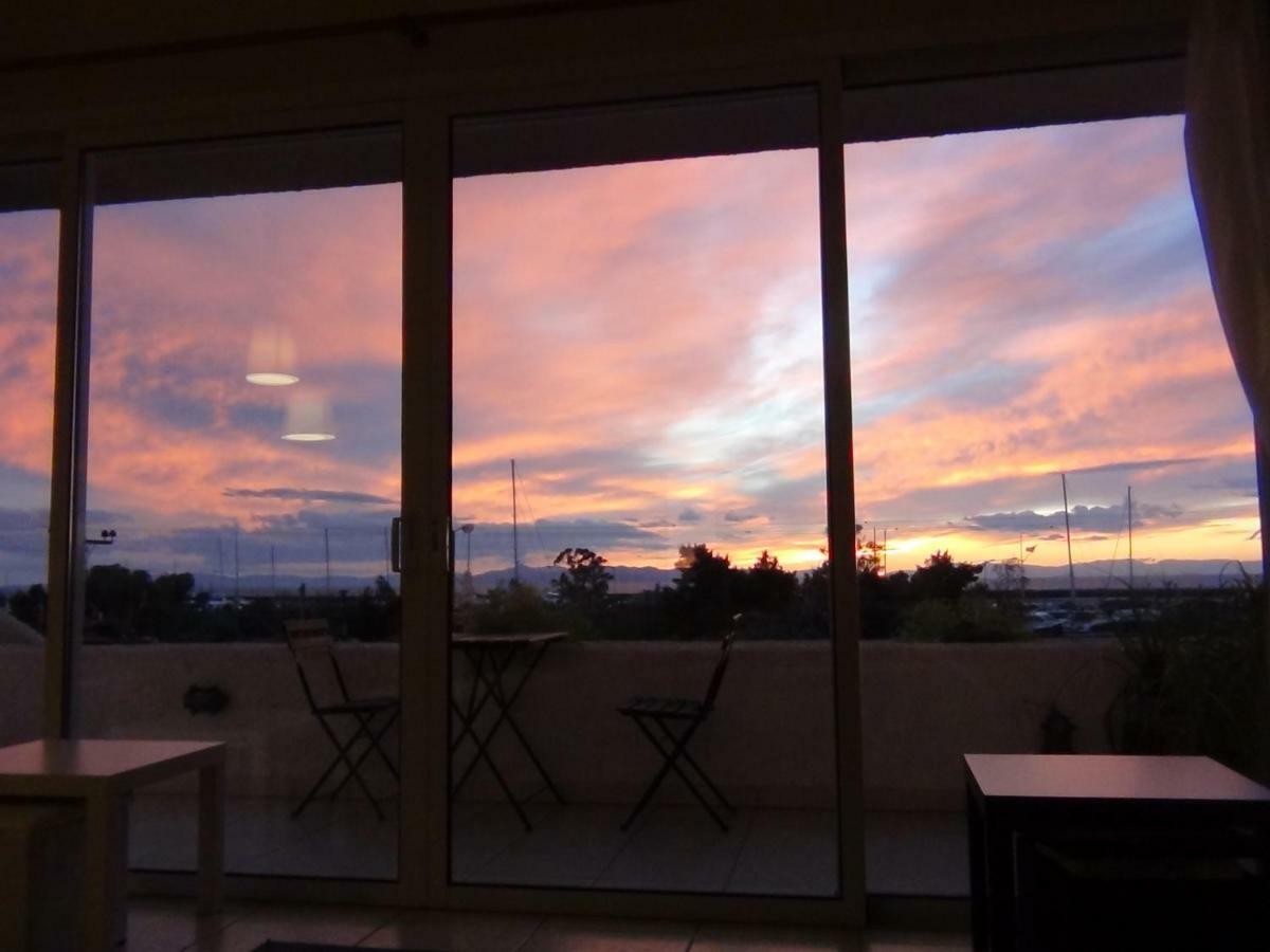 Sunset Sea View Apartment Athén Kültér fotó